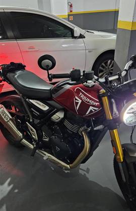 TRIUMPH SPEED 400 